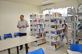 visita à biblioteca do Mestrado Acadêmico em Letras